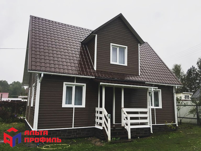 Фасадные материалы для отделки дома: разнообразие решений от сайдинга до цокольного сайдинга